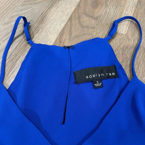 Adelyn Rae Dress in Blue. Size Small - Picture 3 of 5